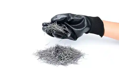 Fibra metálica que ofrecemos en PAT para aplicaciones refractarias